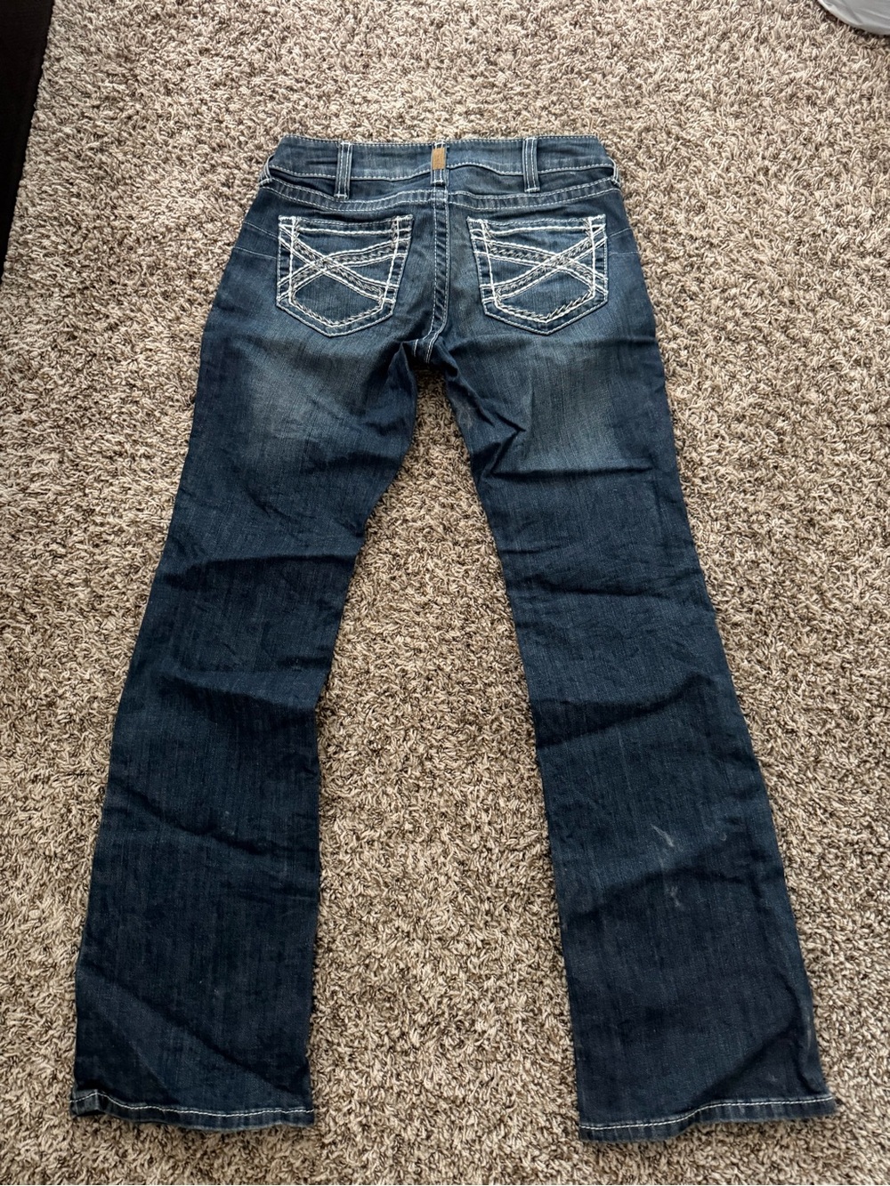 Women’s sz 29R Ariat Mid Rise Boot Cut Jeans
